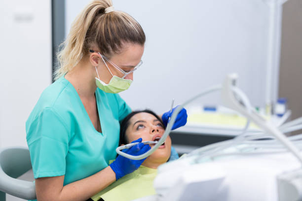 Best Emergency Tooth Extraction in Diamond Springs, CA